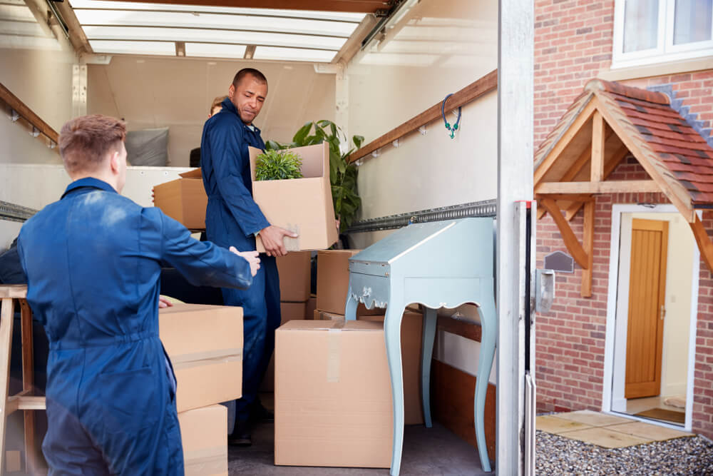 Long-Distance Moving Company in Coralville, IA